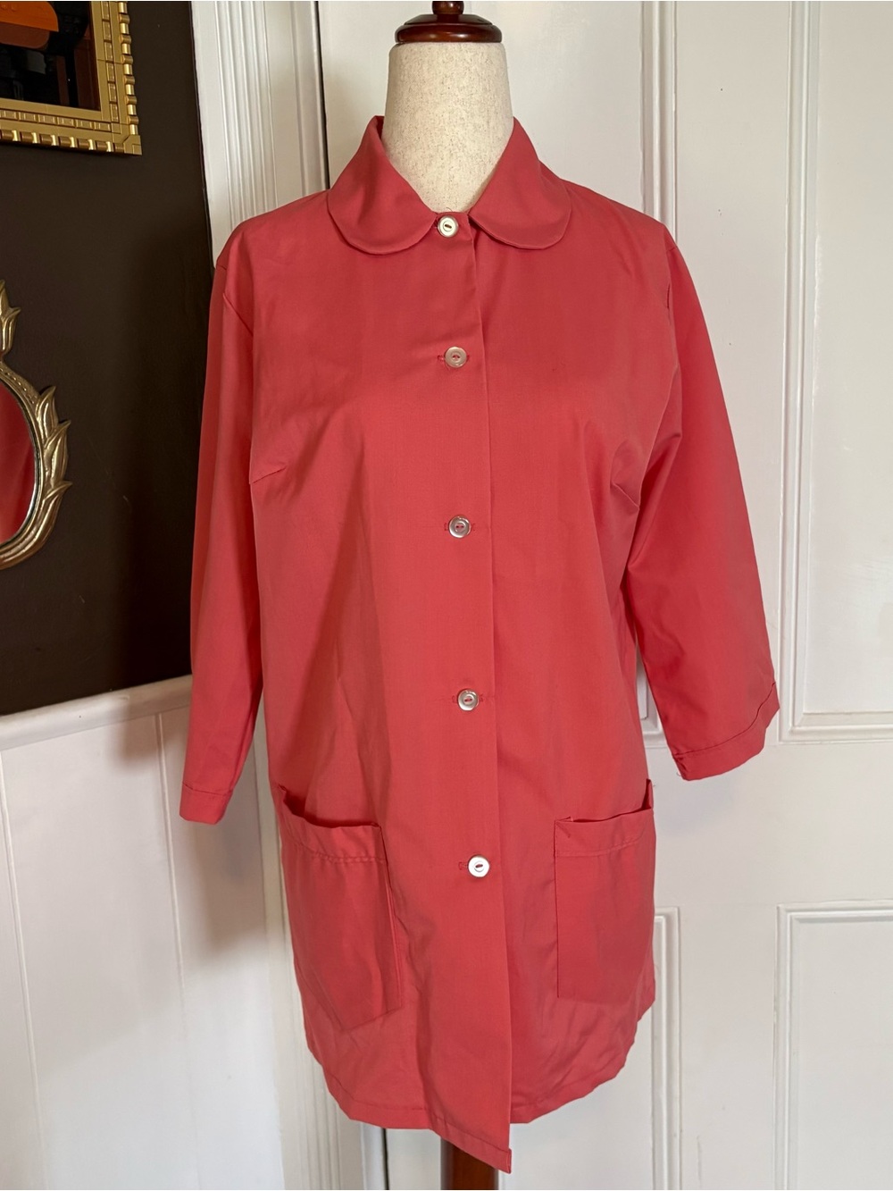 Vintage Fashion Seal Women’s Smock Coat Small Coral Pink Uniform 3/4 Sleeve